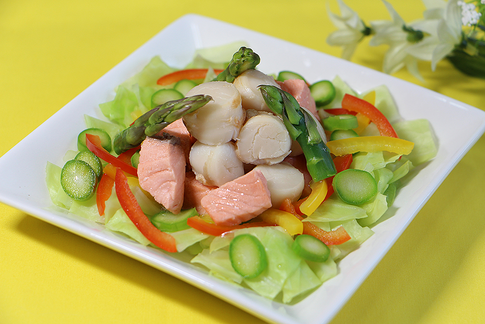 旨味と栄養がたっぷり！やさしい甘みで食いつきアップ～帆立～