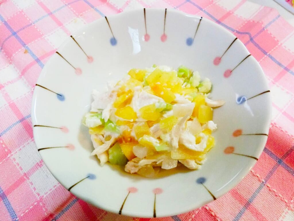 秋の甘みでビタミンチャージ！季節を感じるフルーツ～柿～